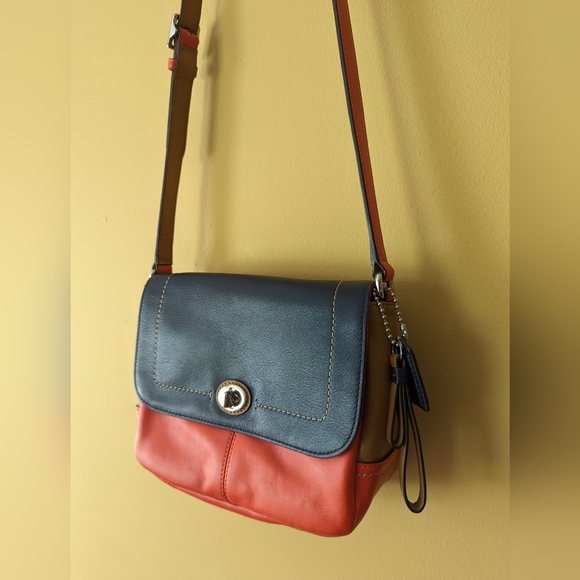 NEW Vintage Coach Crossbody Bag - Picture 4 of 7